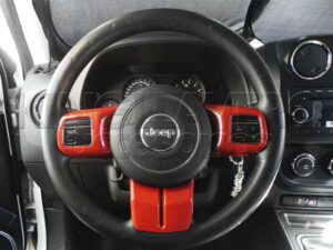 EMBELLECEDORES DE VOLANTE EN ROJO – JEEP PATRIOT, COMPASS, WRANGLER, SAHARA