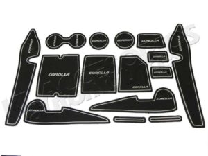 SET DE TAPETES PARA ESPACIOS DEL INTERIOR- COROLLA