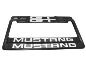 SET QUE INCLUYE 2 MARCOS PORTAPLACAS DE PLASTICO COMPATIBLE CON MATRICULAS MEXICANAS, LETRAS EN RELIEVE CON ACABADO CROMO