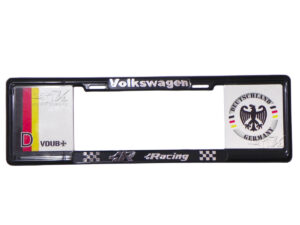 MARCO PORTAPLACA TIPO EUROPEO QUE AJUSTA EN TODAS LAS PLACAS MEXICANAS HECHO DE PLASTICO ABS, IMAGENES EN VINIL REFLEJANTE EN LA OBSCURIDAD, LETRAS EN RELIEVE.