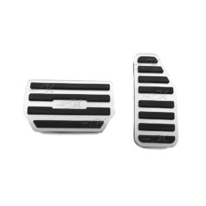 PRODUCTO GENERICO, HECHOS DE ALUMINIO CON CAUCHO VULCANIZADO, CUMPLEN CON LAS ESPECIFICACIONES ORIGINALES DEL VEHICULO, SE INSTALAN DE LA MISMA MANERA QUE LOS CUBRE PEDALES DE HULE ORIGINALES, MEJORA LA APARIENCIA DEL INTERIOR DEL VEHICULO. CALIDAD GARANTAIZADA.