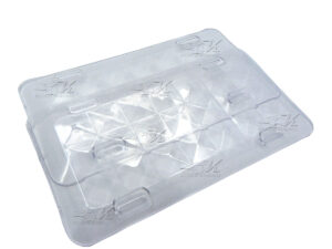 Set que incluye 2 piezas de micas cubre placas transparentes evita multas, solo se instalan encima de la matricula actual del vehículo.