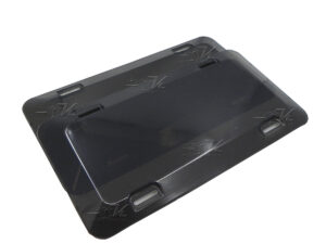 Set que incluye 2 piezas de micas cubre placas Color Humo, solo se instalan encima de la matricula actual del vehículo.