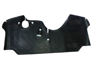 Hecho de plástico para uso rudo, listo para colocarse en la parte delantera de la combi, cuenta con los orificios ya establecidos para que ajuste a la perfección.